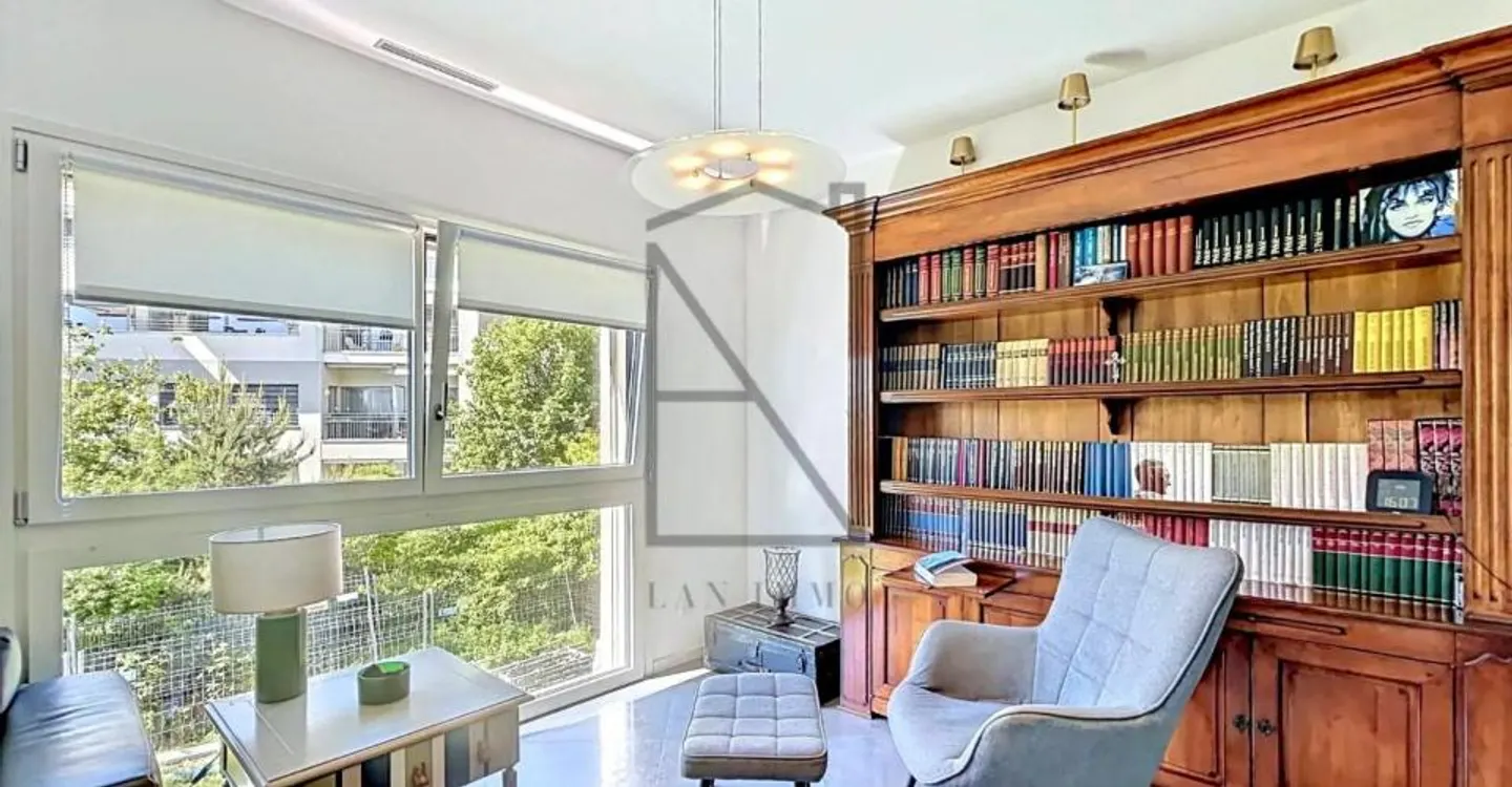 Triplex 5.5 rooms with independent space, close to the lake and EPFL - Photo 8 of 12