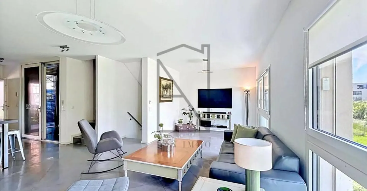 Triplex 5.5 rooms with independent space, close to the lake and EPFL - Photo 10 of 12