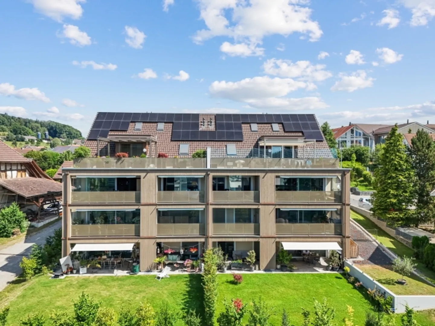 Moderne 4.5-Zimmerwohnung mit Minergie-Standard in Hägglingen - Foto 1 von 13