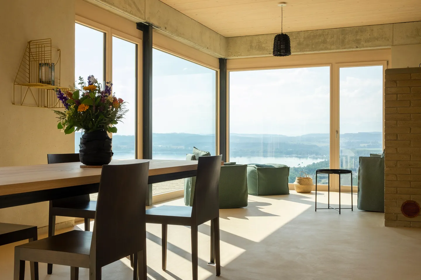 3-ROOM APARTMENT IN BELLERIVE (VD), FURNISHED, FIXED TERM - Photo 1 of 10