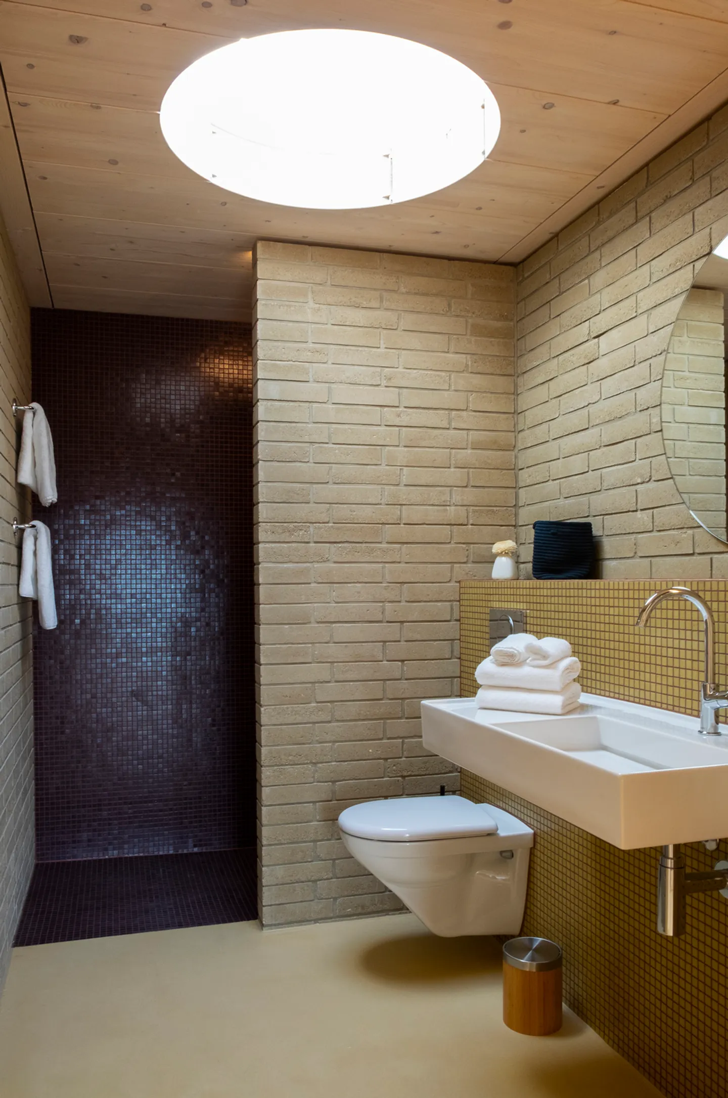 3-ROOM APARTMENT IN BELLERIVE (VD), FURNISHED, FIXED TERM - Photo 6 of 10