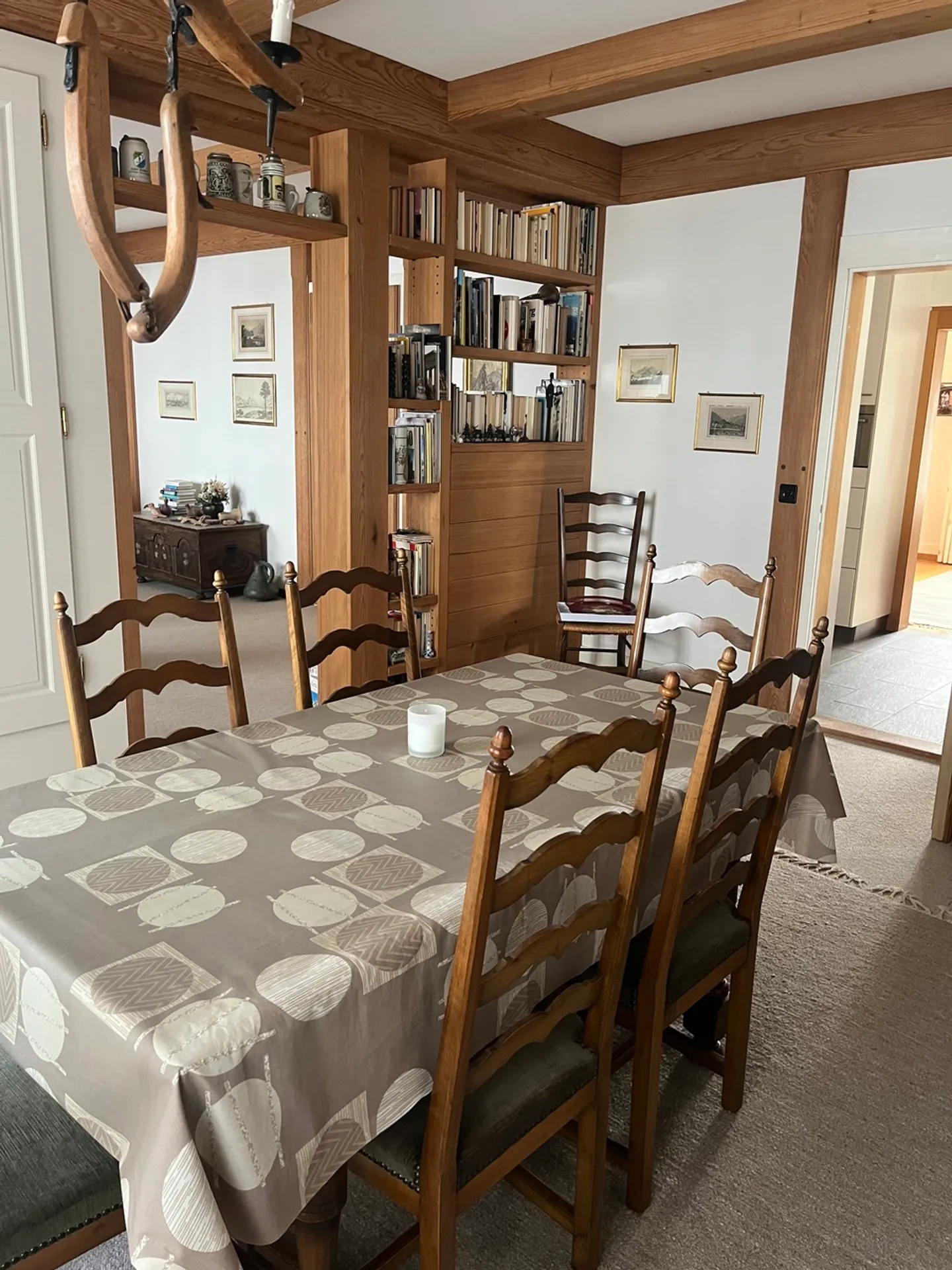 Grand appartement de 4,5 pièces dans un emplacement central - Photo 7 sur 11