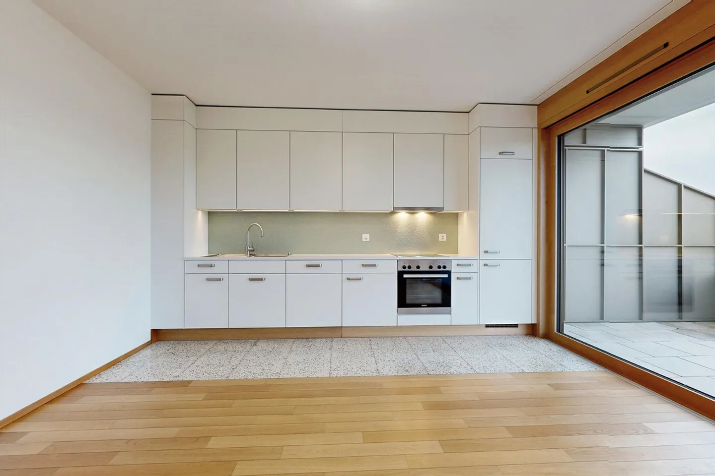 Luminoso Duplex a due passi dal lago - Foto 4 di 11