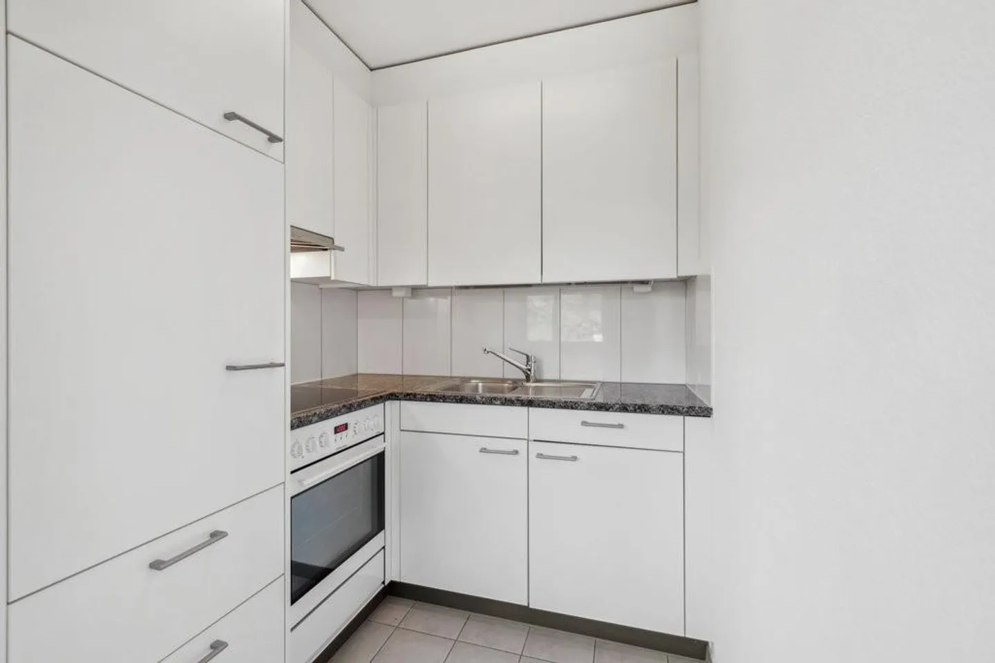 Appartement confortable dans le populaire Gundeli - Photo 3 sur 9