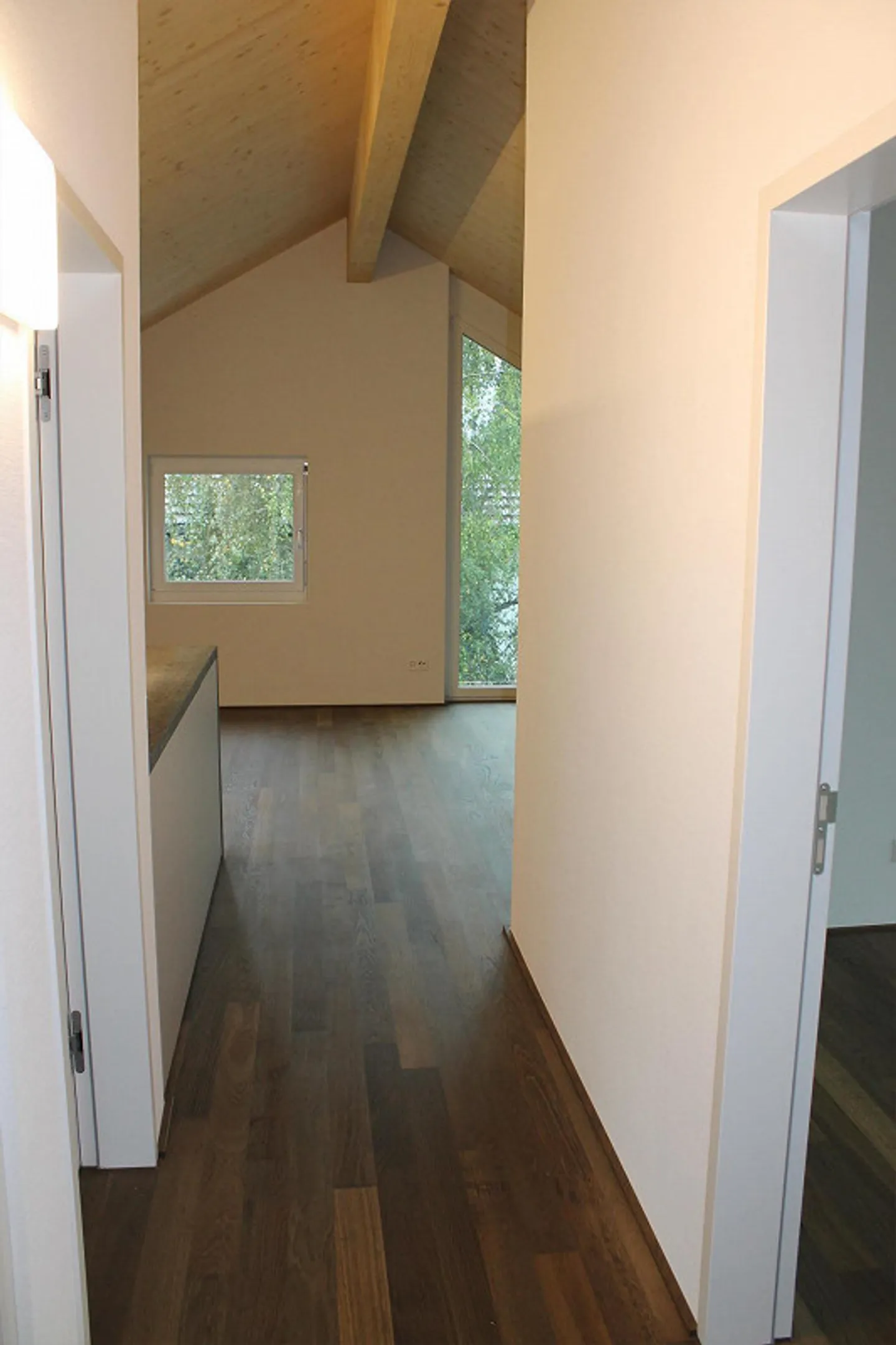 Charming modern 3.5-room apartment - Photo 3 of 14