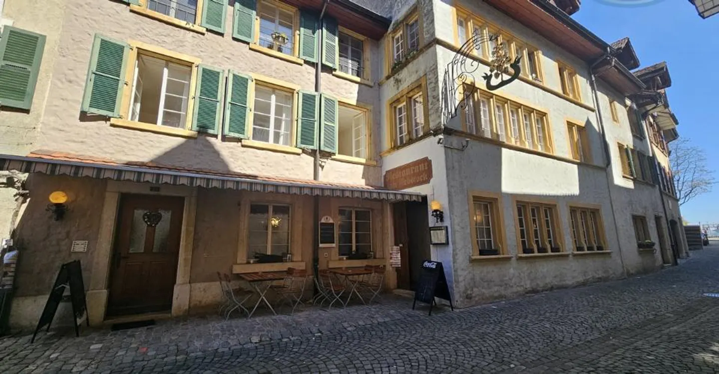 Renditeobjekt mit Restaurant - Foto 1 von 13