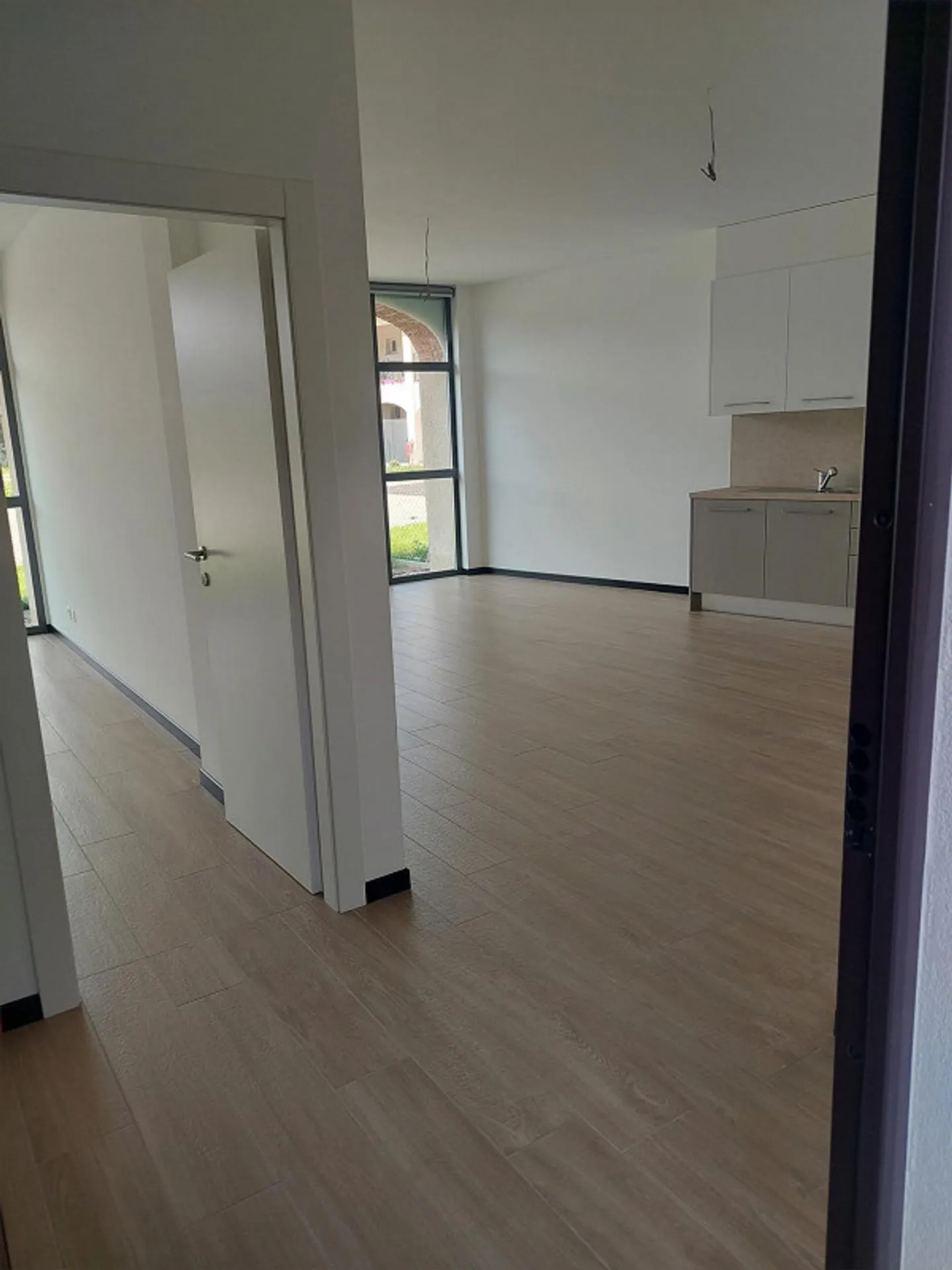 RECHERCHE UN LOCATAIRE POUR UN APPARTEMENT DANS UN QUARTIER CALME - Photo 2 sur 19