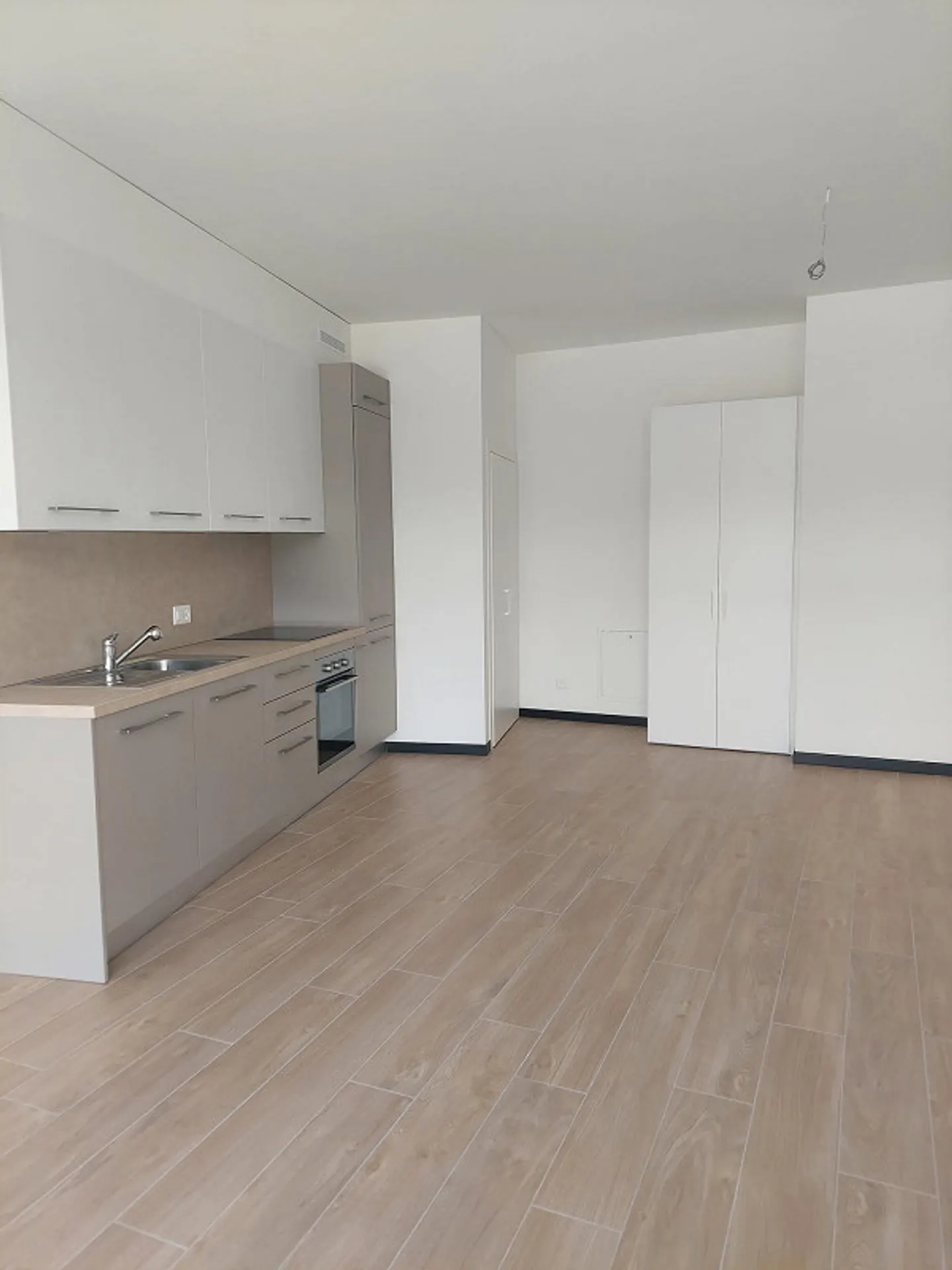RECHERCHE UN LOCATAIRE POUR UN APPARTEMENT DANS UN QUARTIER CALME - Photo 6 sur 19