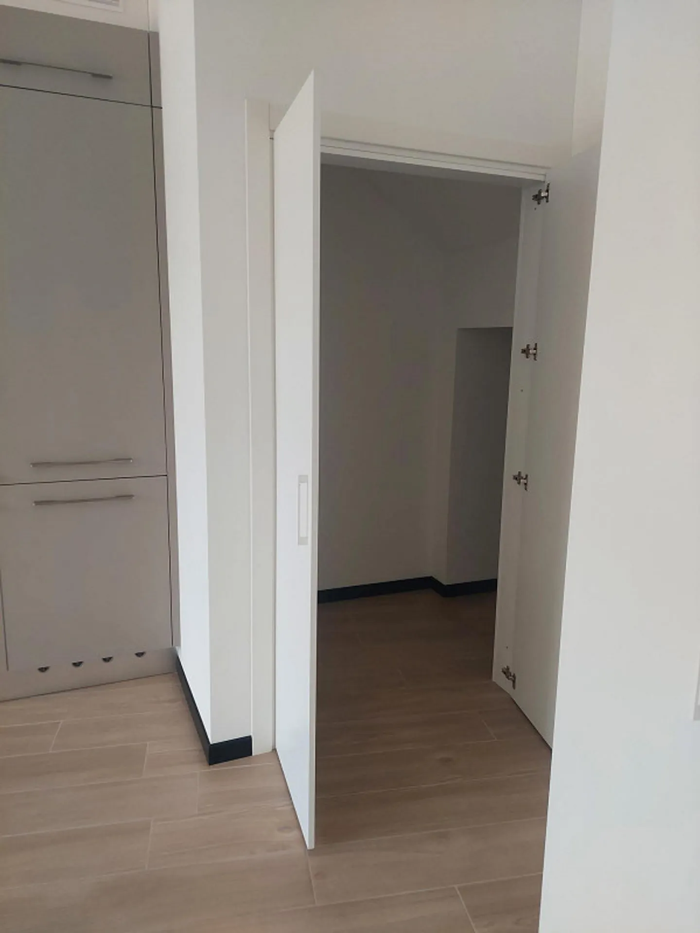 RECHERCHE UN LOCATAIRE POUR UN APPARTEMENT DANS UN QUARTIER CALME - Photo 9 sur 19