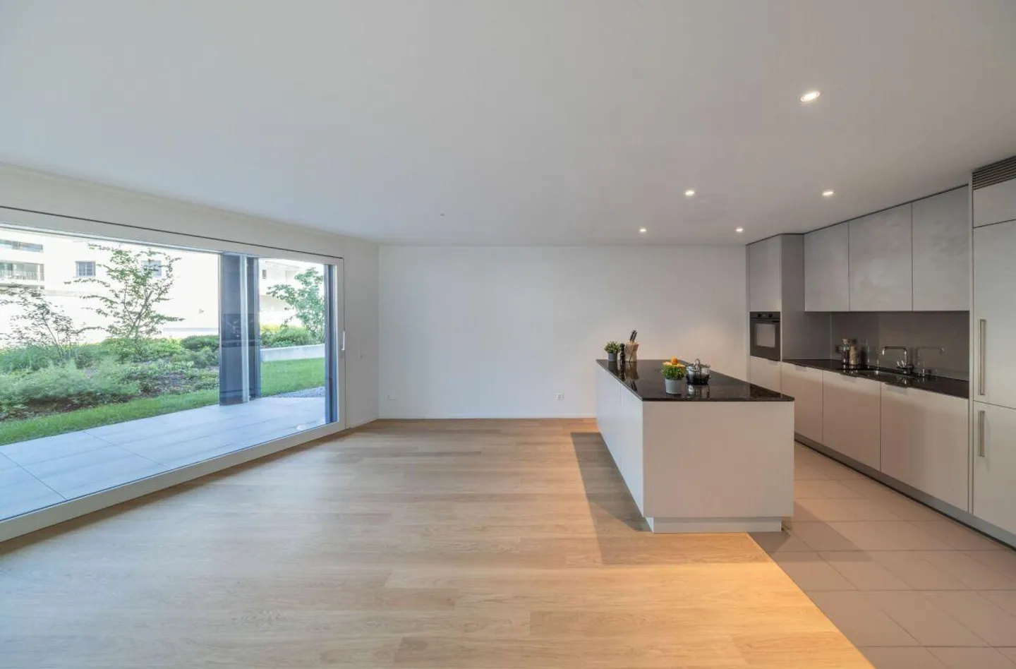 Appartement de jardin 2,5 pièces - vie élégante au bord de la Thur - Photo 1 sur 10