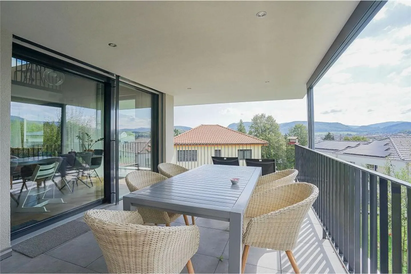 Architecture in its most beautiful form: Stylish single-family home at... - Photo 5 of 13