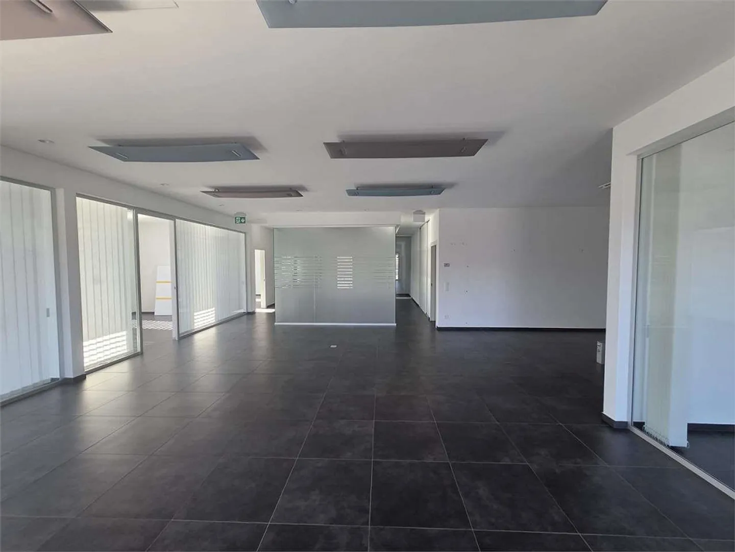 Moderne und helle Büros zur Miete in Manno - Foto 1 von 7