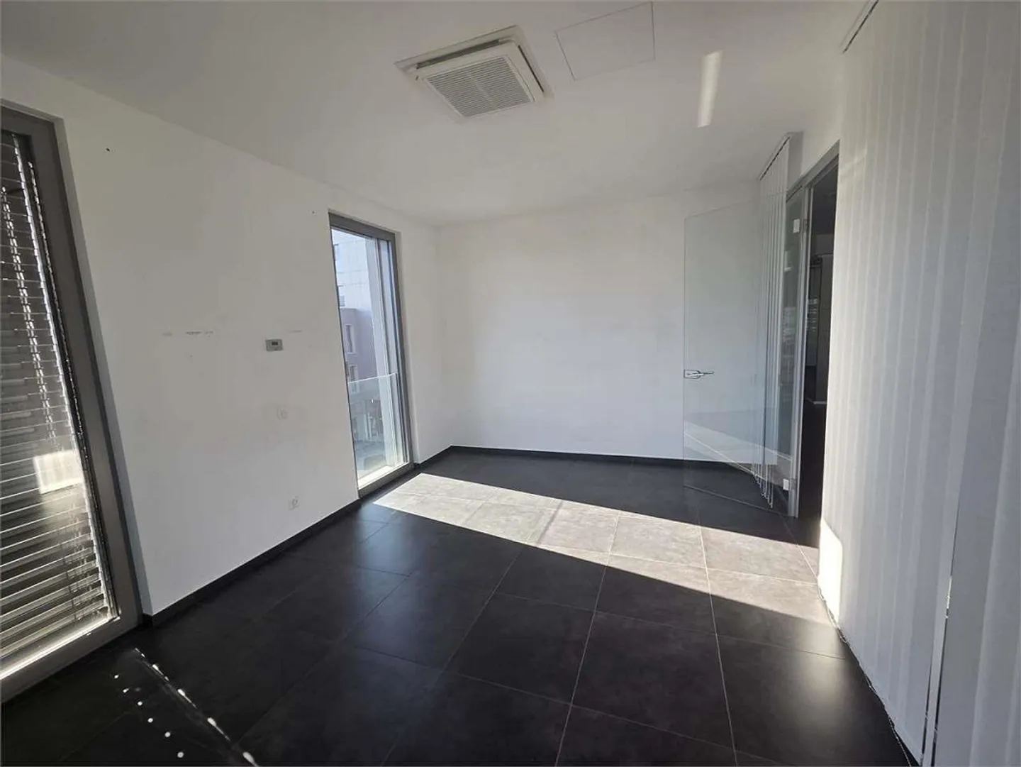Moderne und helle Büros zur Miete in Manno - Foto 6 von 7