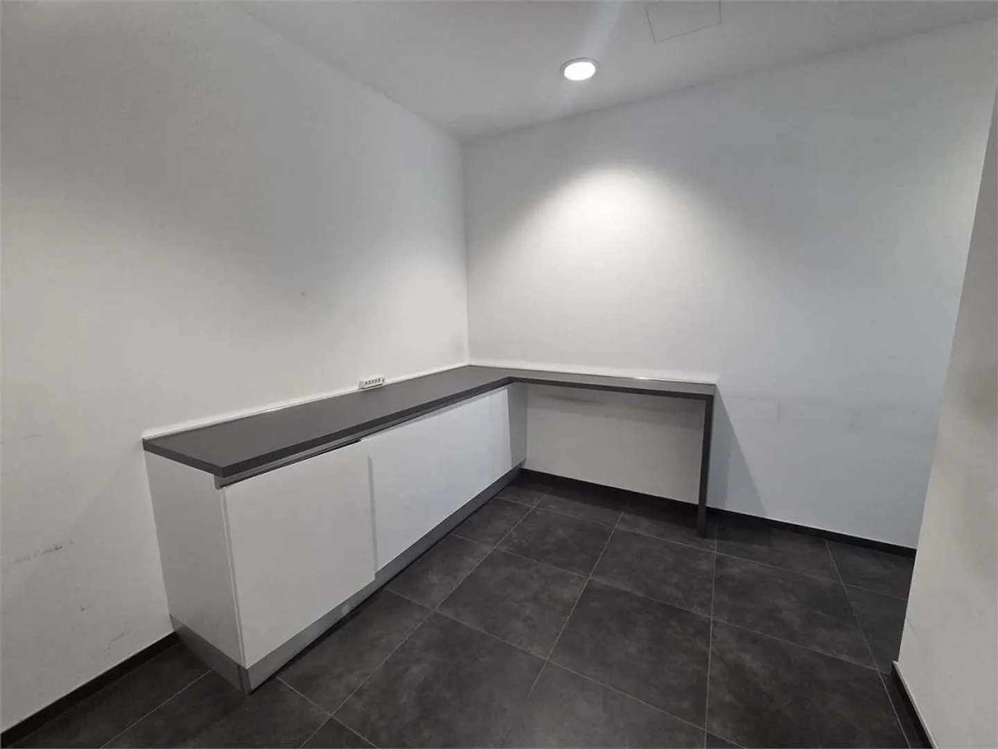 Moderne und helle Büros zur Miete in Manno - Foto 7 von 7