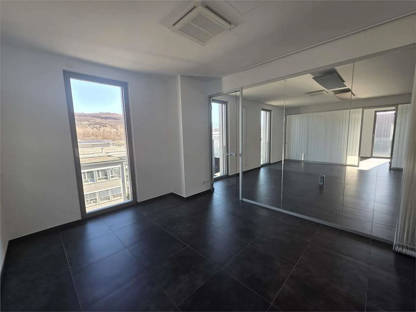 Moderne und helle Büros zur Miete in Manno - Foto 3 von 7