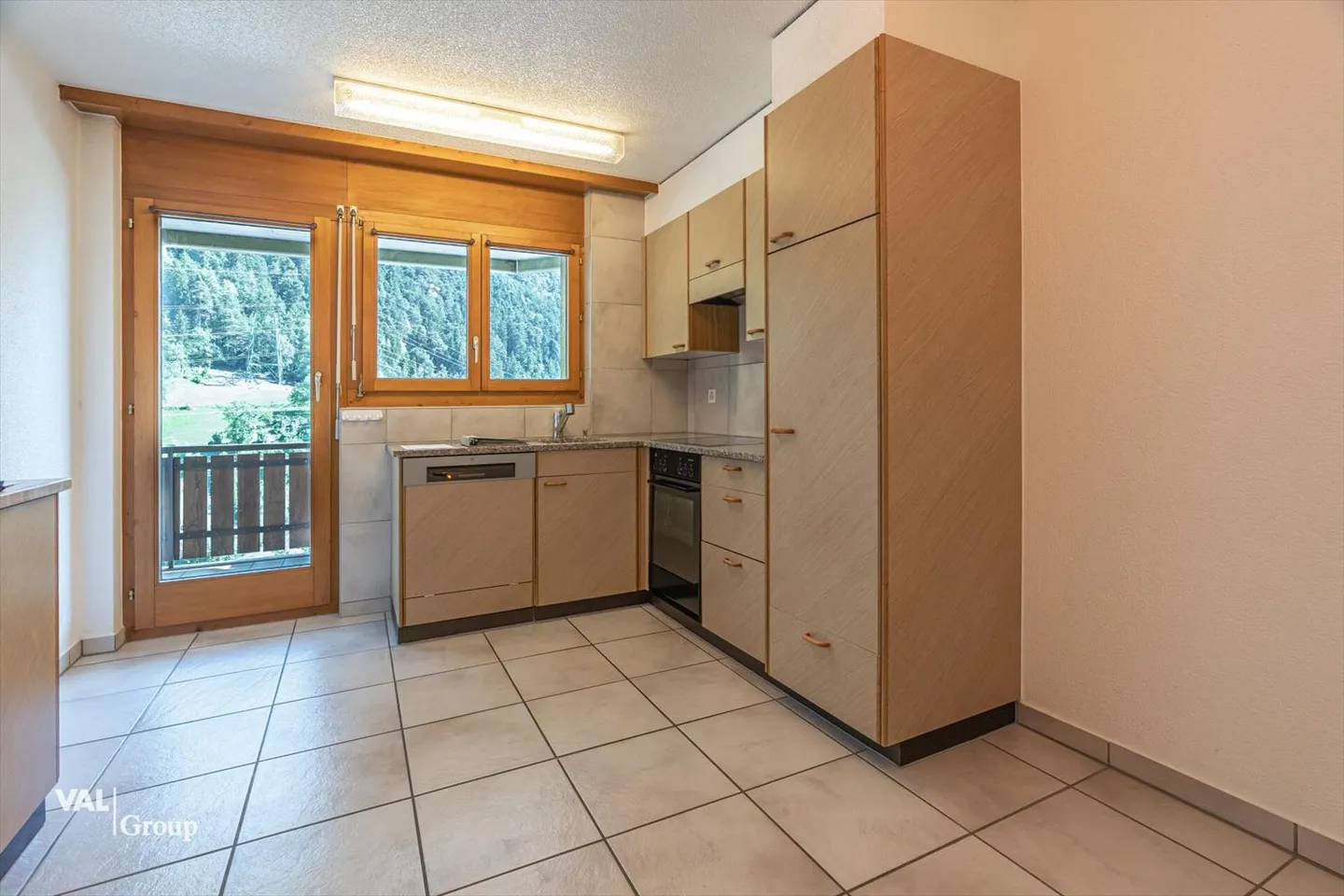 Appartamento attraente con vista sulle montagne - Foto 4 di 13