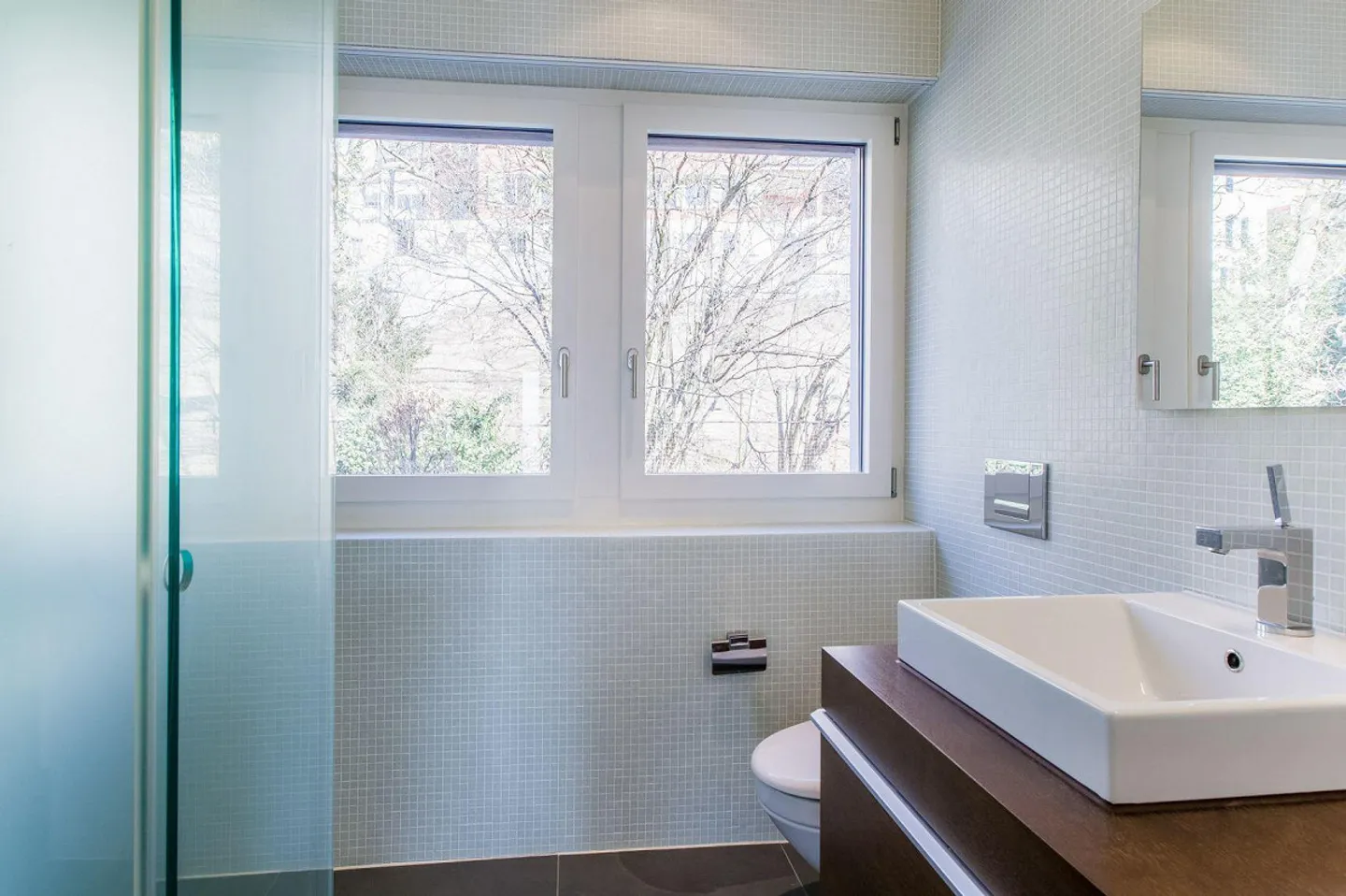 Exclusive 3.5-room apartment at Zürichberg - Quiet top location - Photo 4 of 8