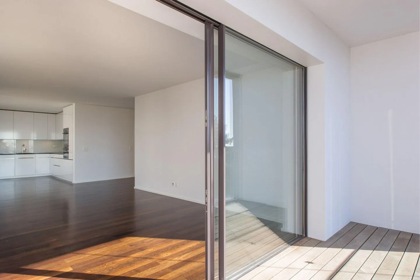 Exclusive 3.5-room apartment at Zürichberg - Quiet top location - Photo 7 of 8