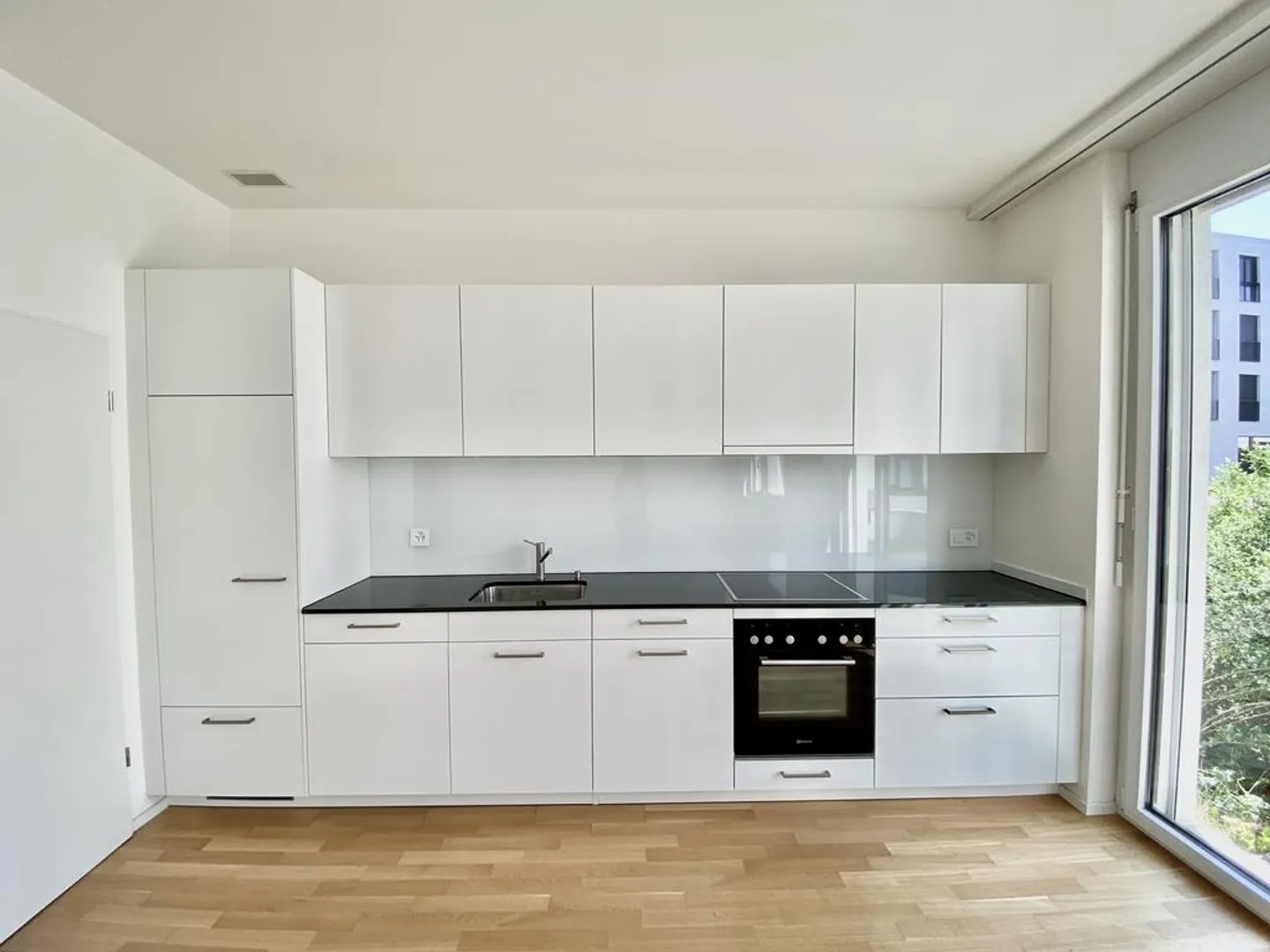 Ihr neues Zuhause - helles, modern ausgestattetes Einfamilienhaus - Foto 3 von 9