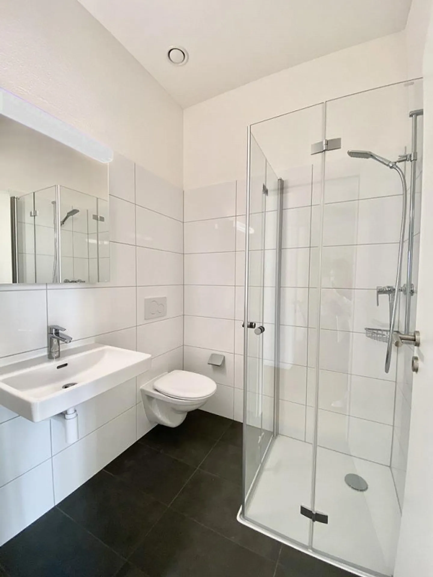 Ihr neues Zuhause - helles, modern ausgestattetes Einfamilienhaus - Foto 5 von 9