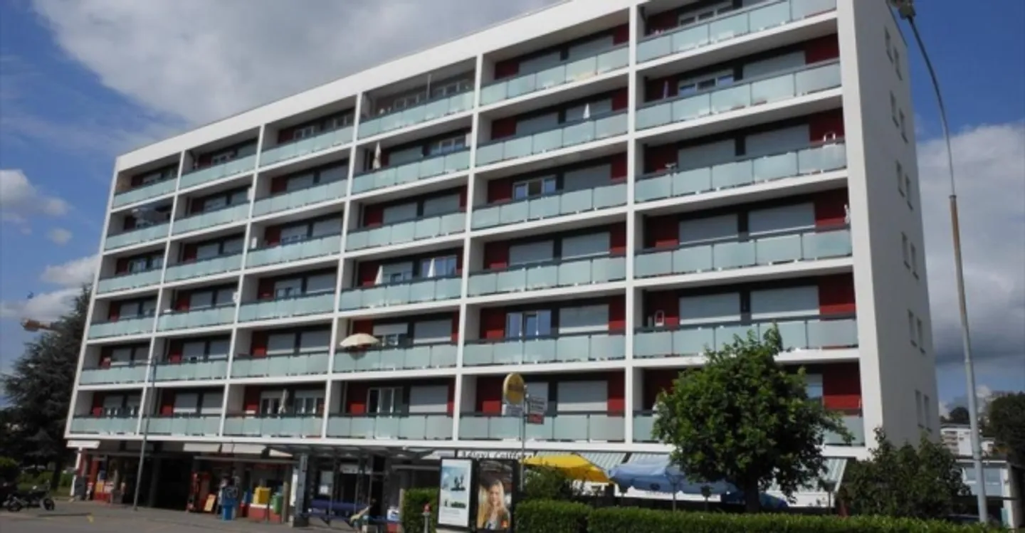 Deposit - Photo 2 of 2