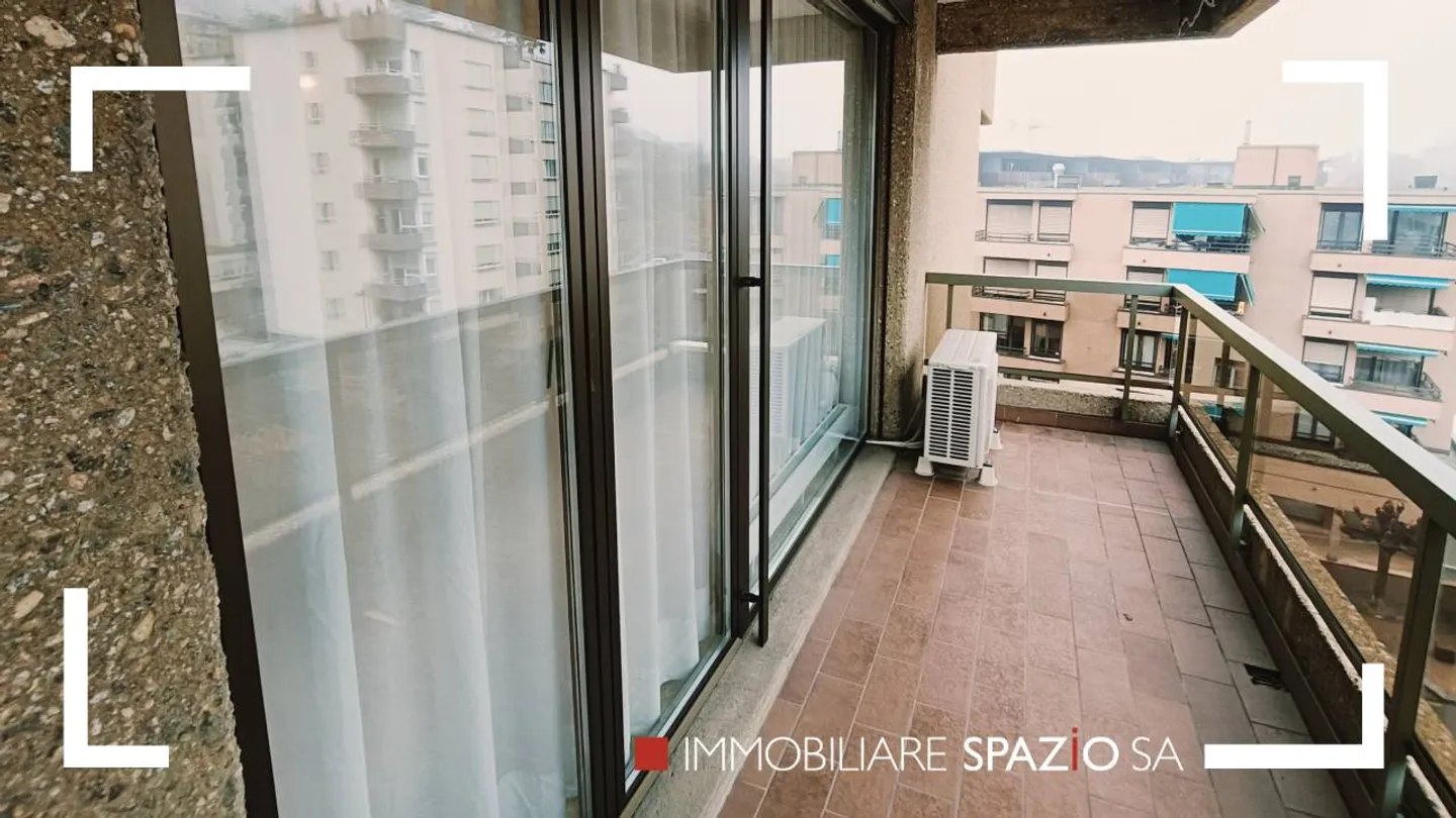 Paradis - 200 m² - 6,5 pièces - Cinquième étage - Photo 6 sur 11