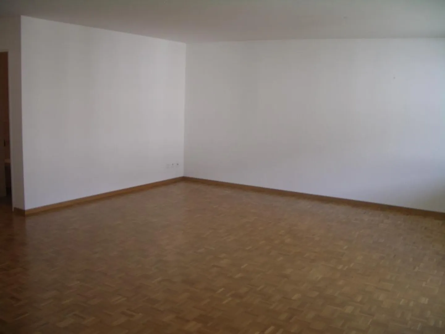 Appartement au rez-de-chaussée de 3,5 pièces proche de la ville - Photo 7 sur 11