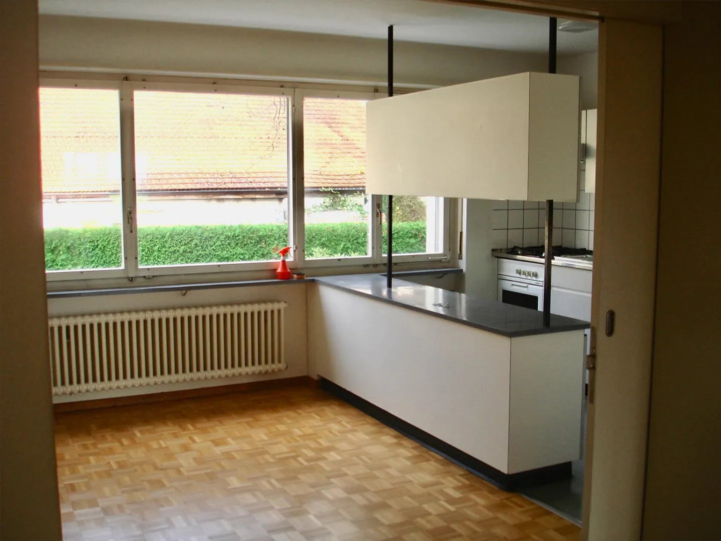 Attractive 3.5-room apartment on the 1st floor, with a view into the greenery, close to the center - Photo 11 of 14