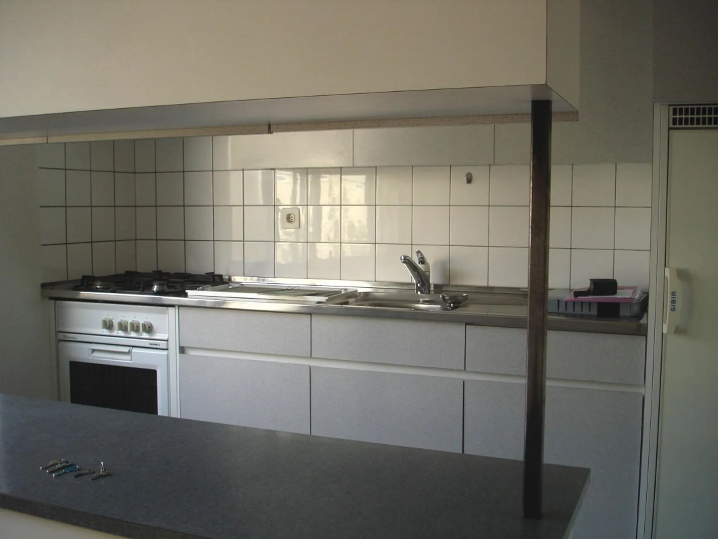 Attractive 3.5-room apartment on the 1st floor, with a view into the greenery, close to the center - Photo 12 of 14