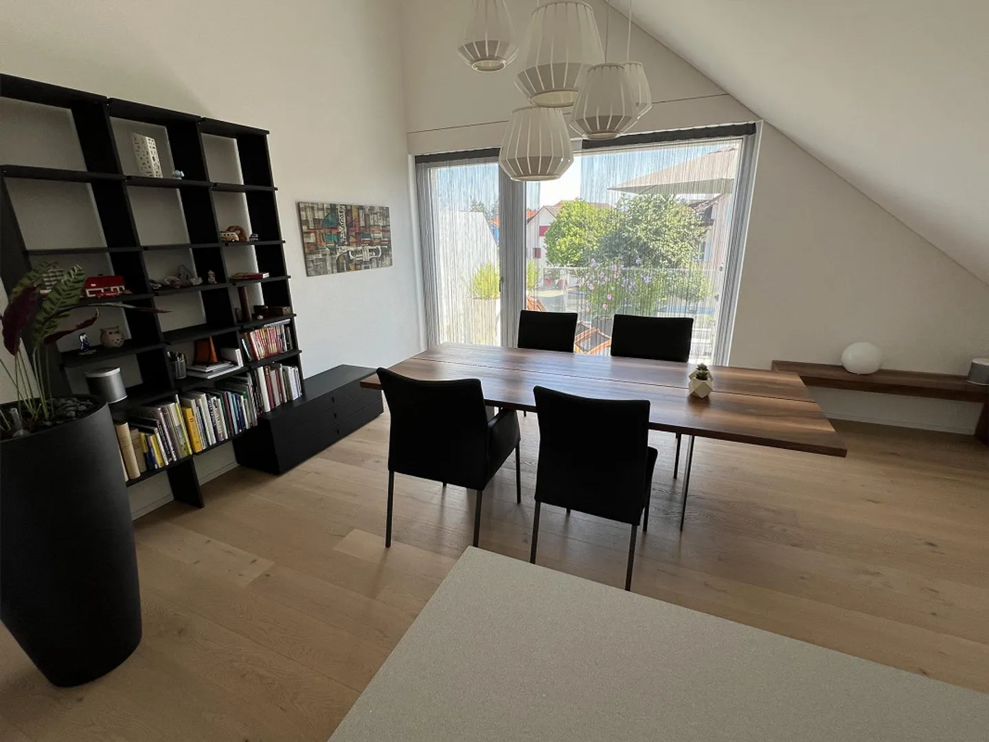 Sunny, quiet and spacious living with terrace - Photo 7 of 25