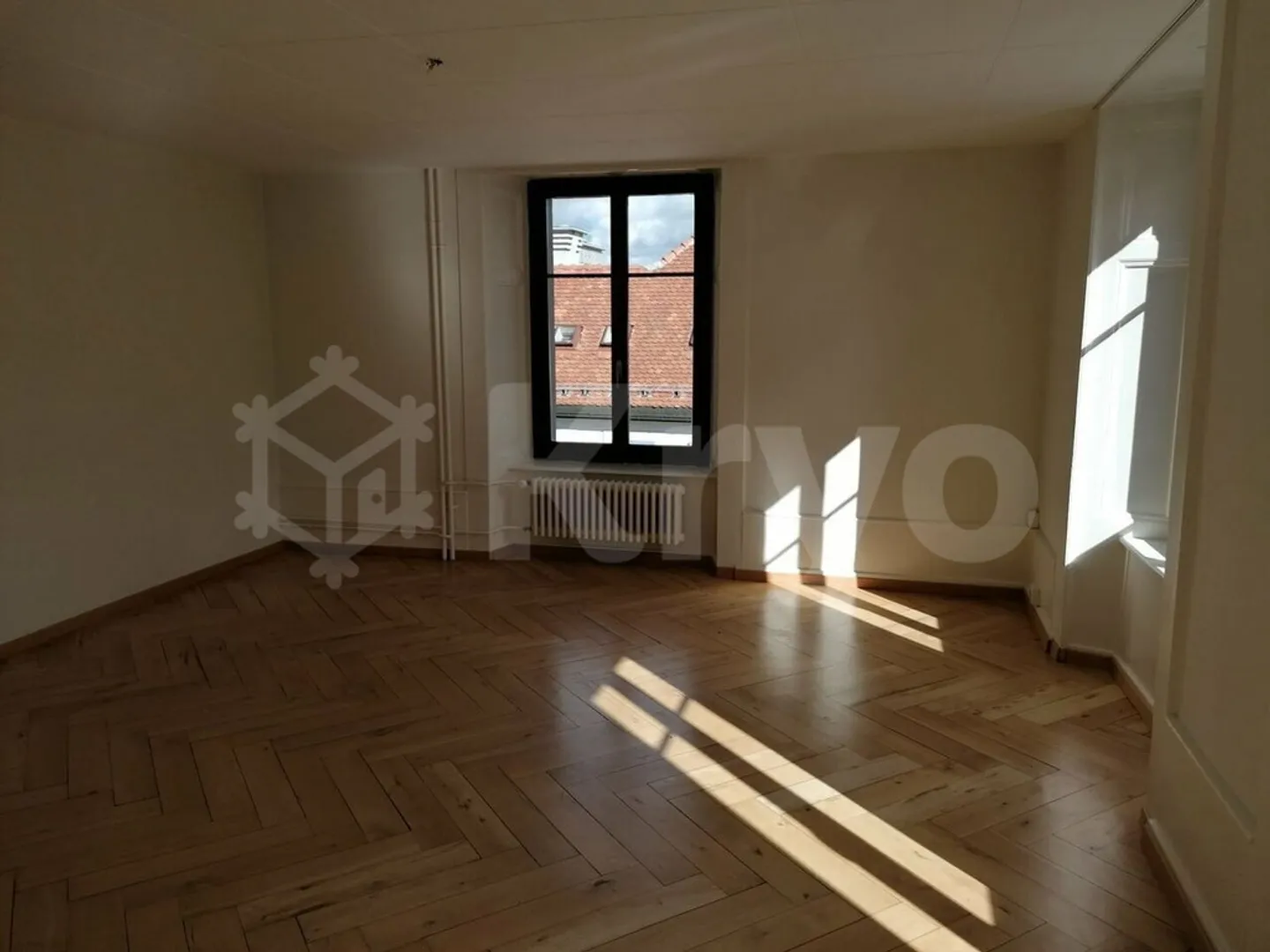 23 College Street, Apartment 4 1/2 rooms - Photo 3 of 8