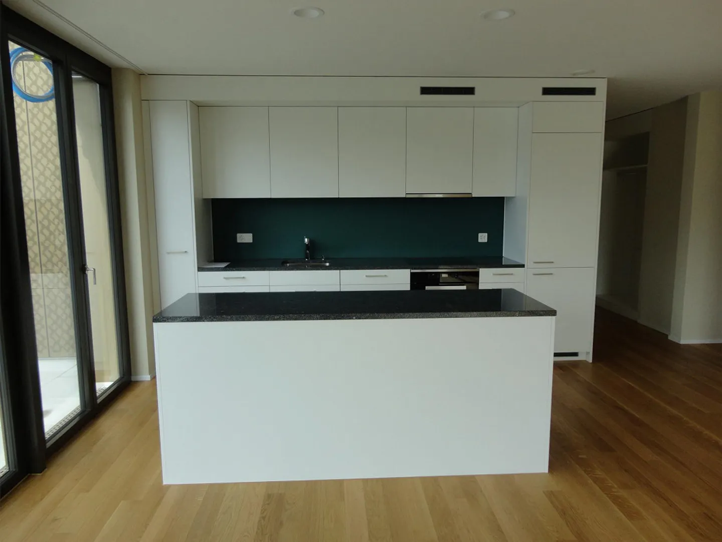 Moderno appartamento attico di 3,5 stanze con grande terrazza - Foto 3 di 7