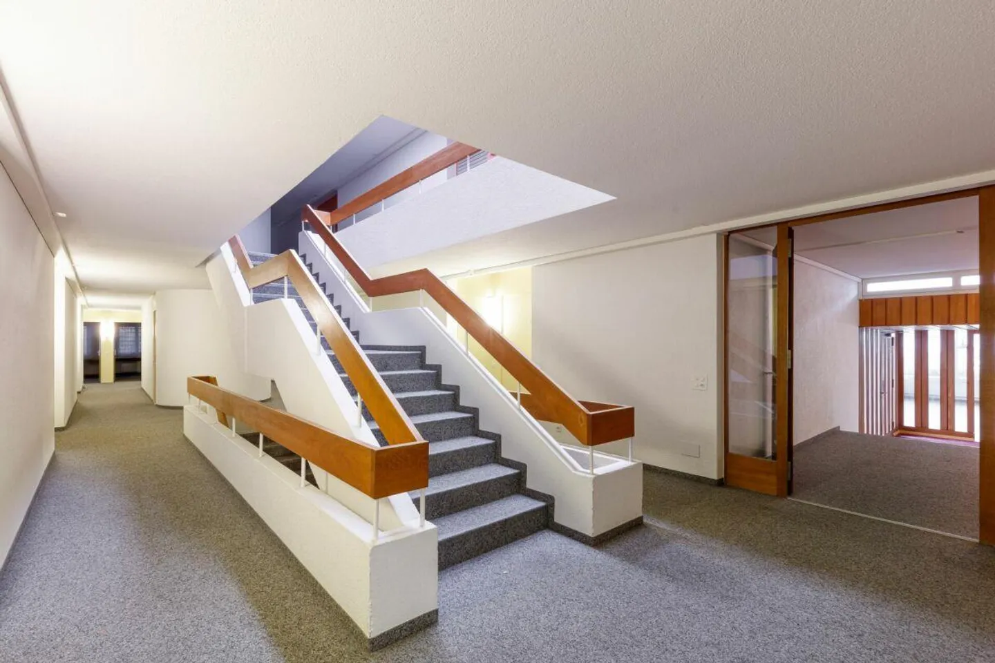 Chambres meublées pour résidents à court ou long terme - Photo 7 sur 8