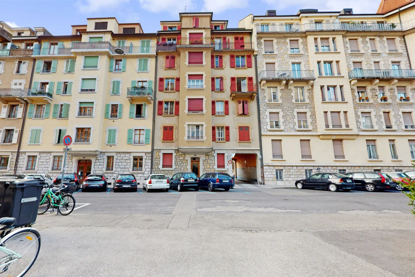 Your cocoon in the city center - Photo 4 of 7