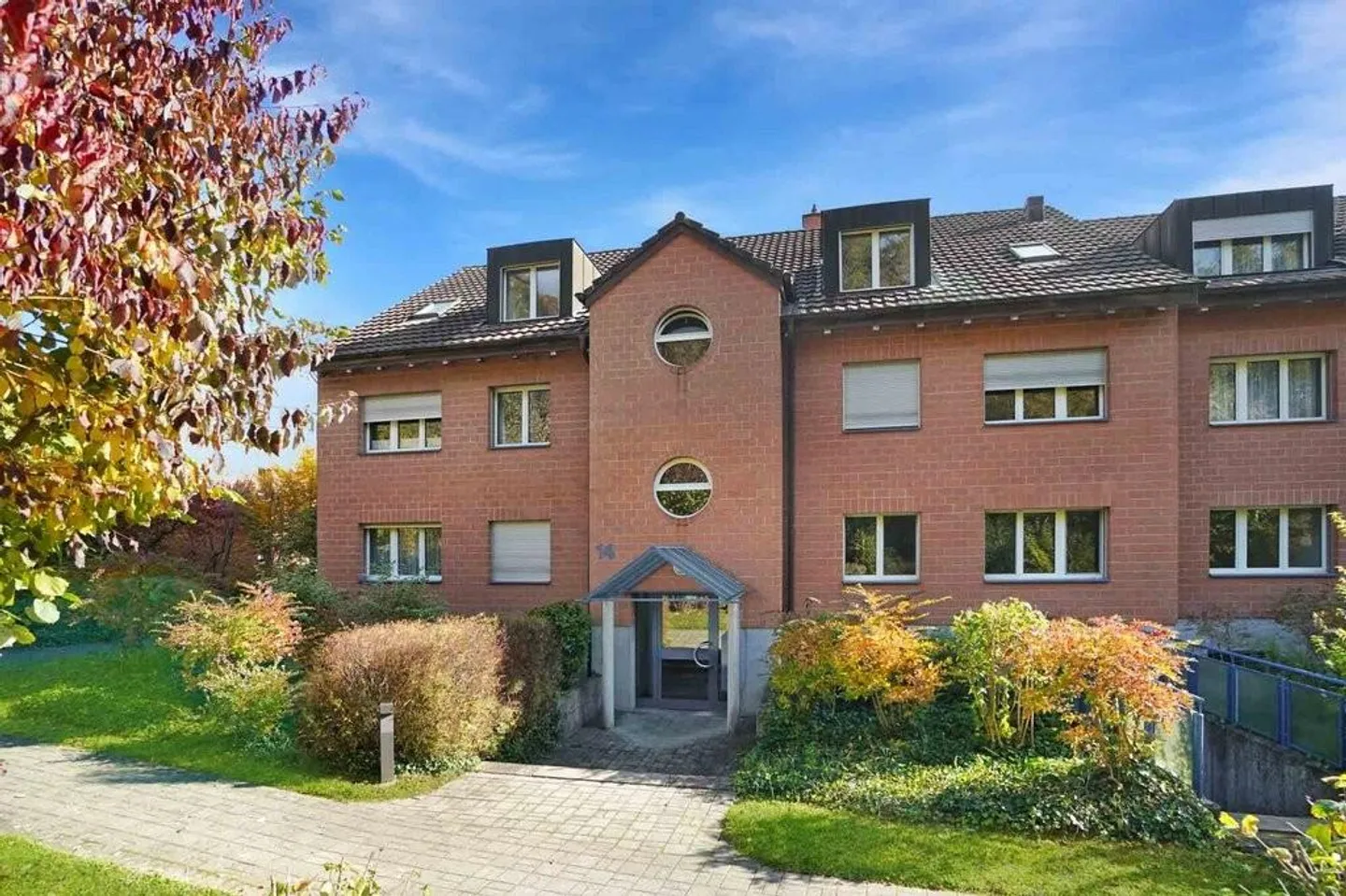 Grosszügige Familienwohnung - Foto 1 von 12