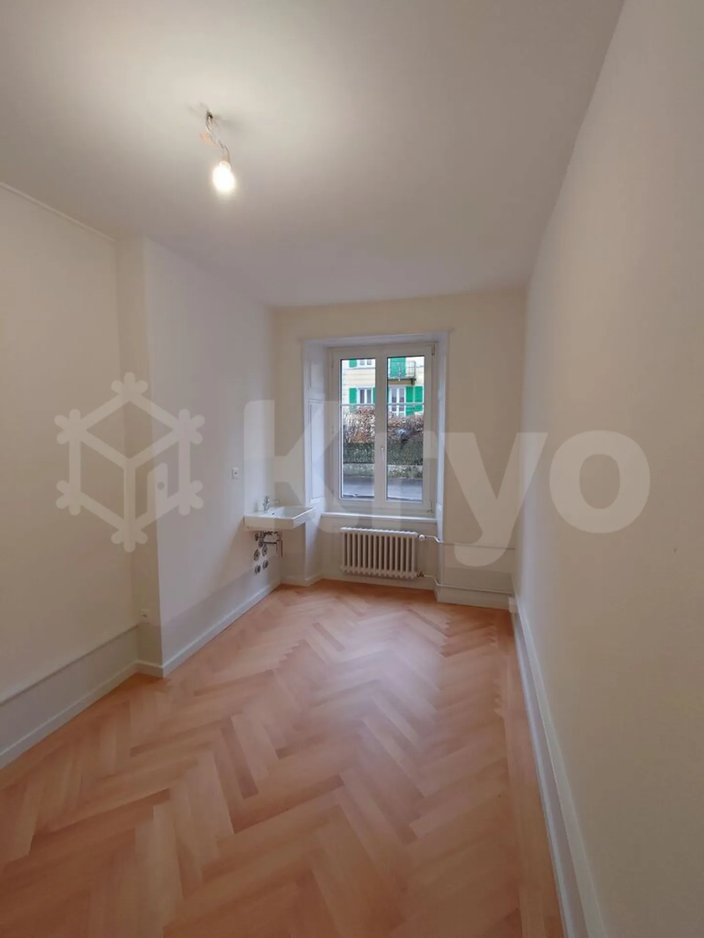 Rue Numa-Droz 75 Appartamento 3 locali piano superiore - Foto 2 di 6