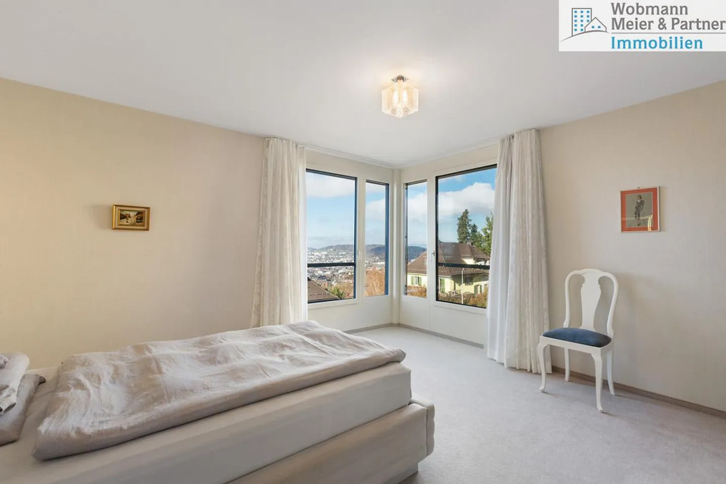 Exclusive Detached House in a Privileged Location - Photo 9 of 12