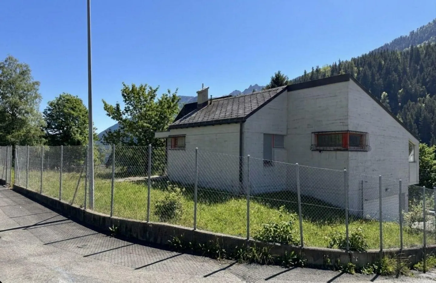 Charmantes Einfamilienhaus mit Bergsicht - Foto 2 von 13