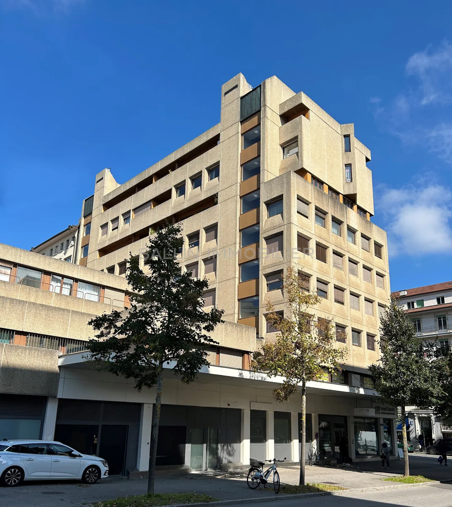 SUPERFICIE AMMINISTRATIVA DI 145 M2 - Foto 1 di 4