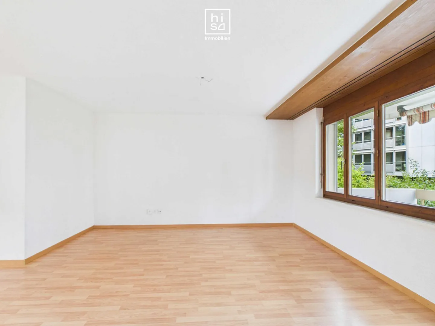Geräumige Wohnung mit grossem Balkon - Foto 2 von 8