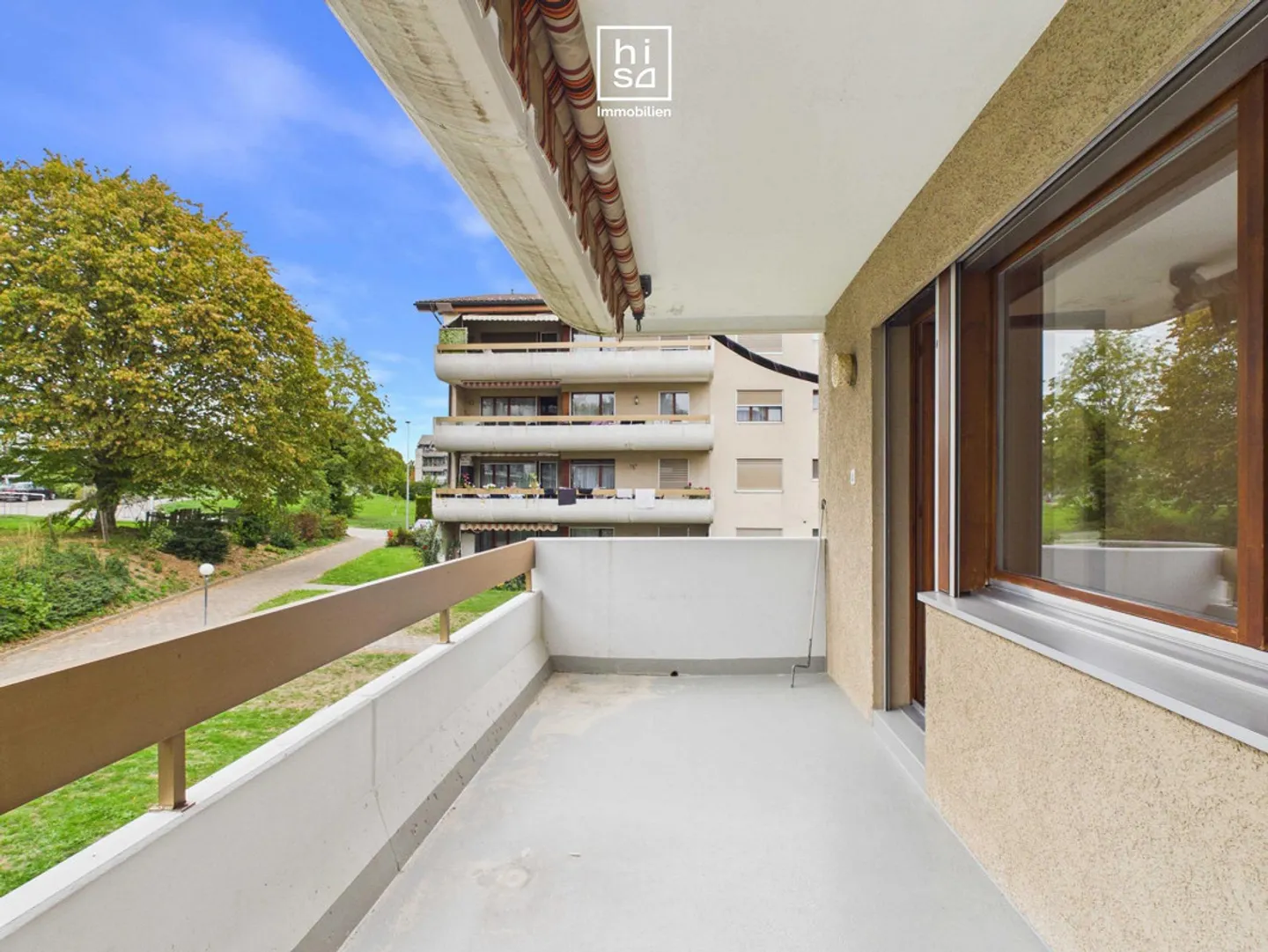 Geräumige Wohnung mit grossem Balkon - Foto 3 von 8