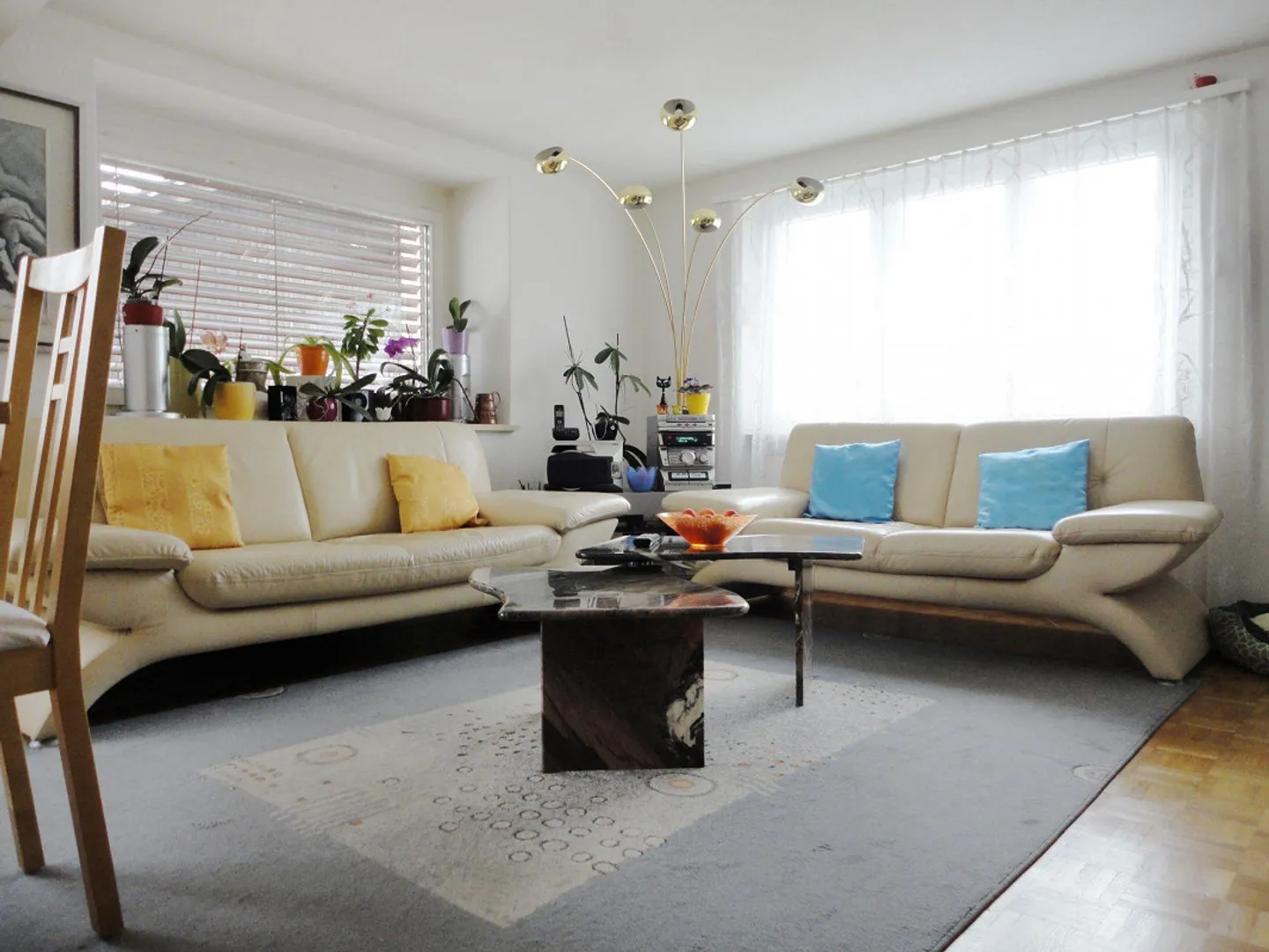 Appartement spacieux de 5,5 pièces sur un étage - Photo 3 sur 12