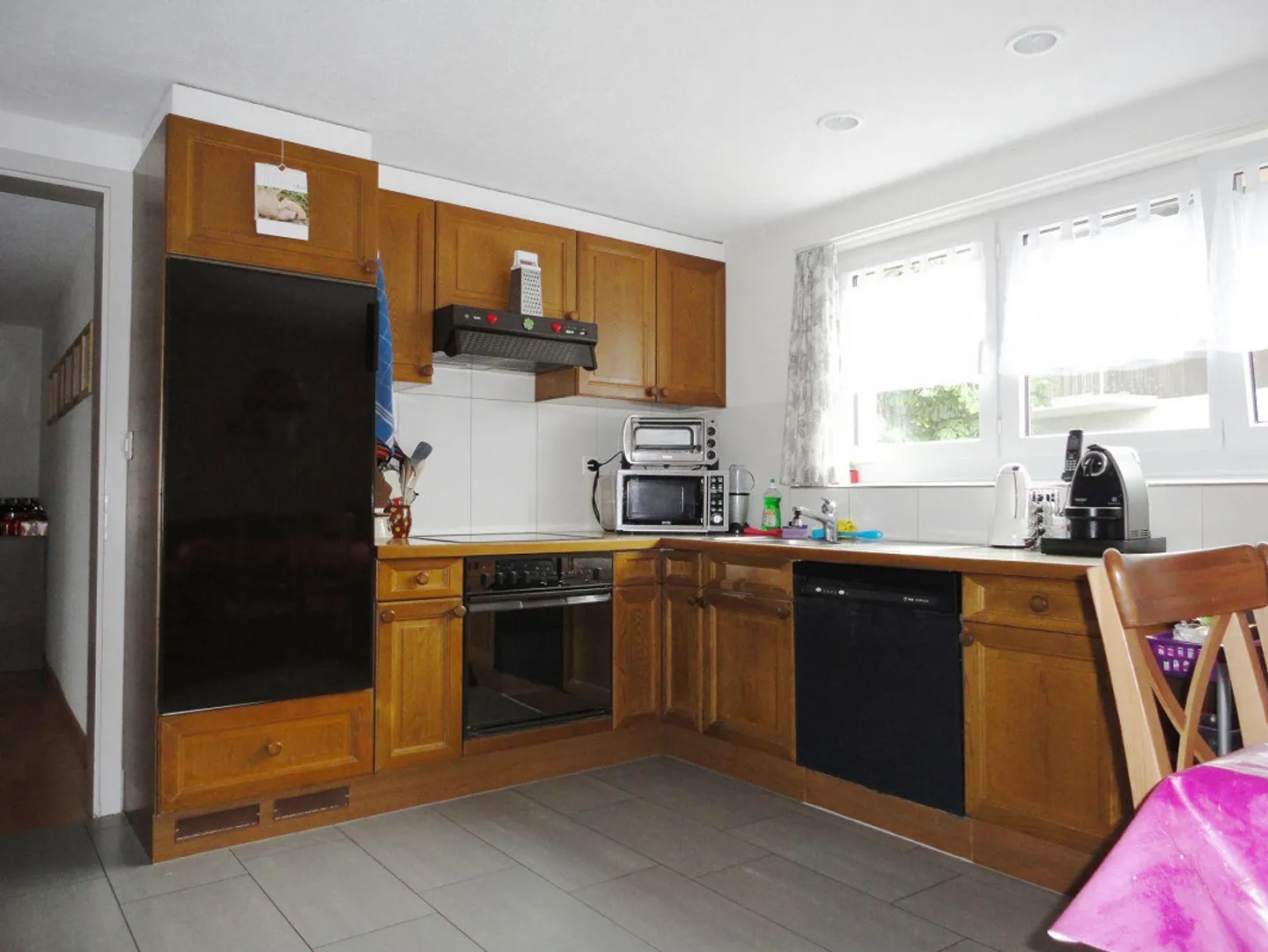 Appartement spacieux de 5,5 pièces sur un étage - Photo 5 sur 12