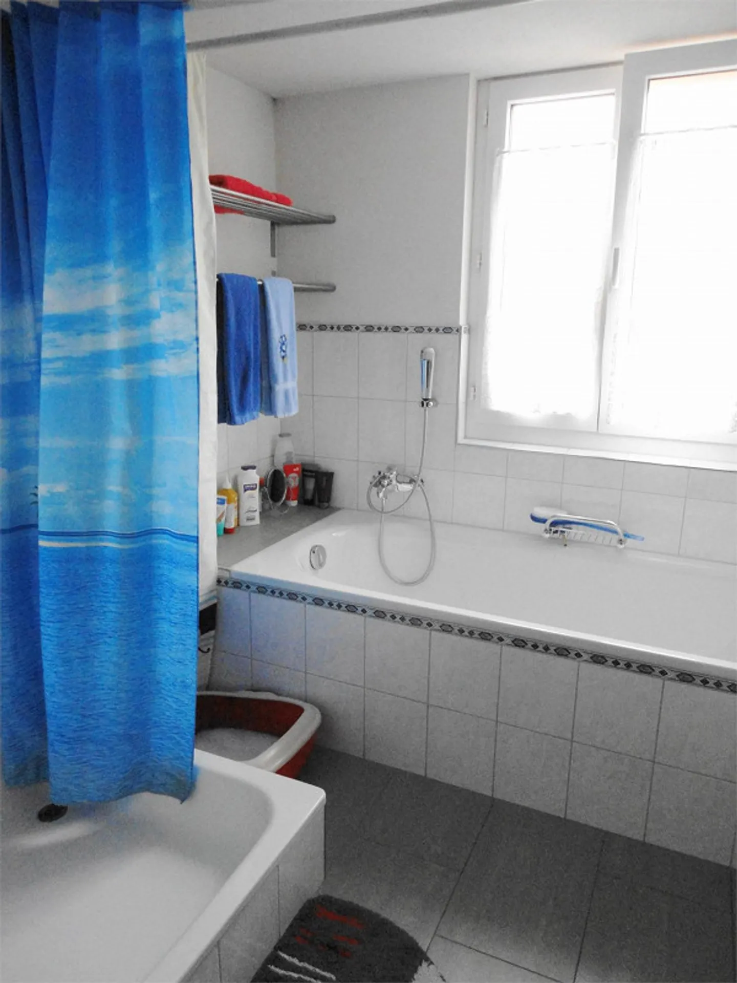 Appartement spacieux de 5,5 pièces sur un étage - Photo 8 sur 12