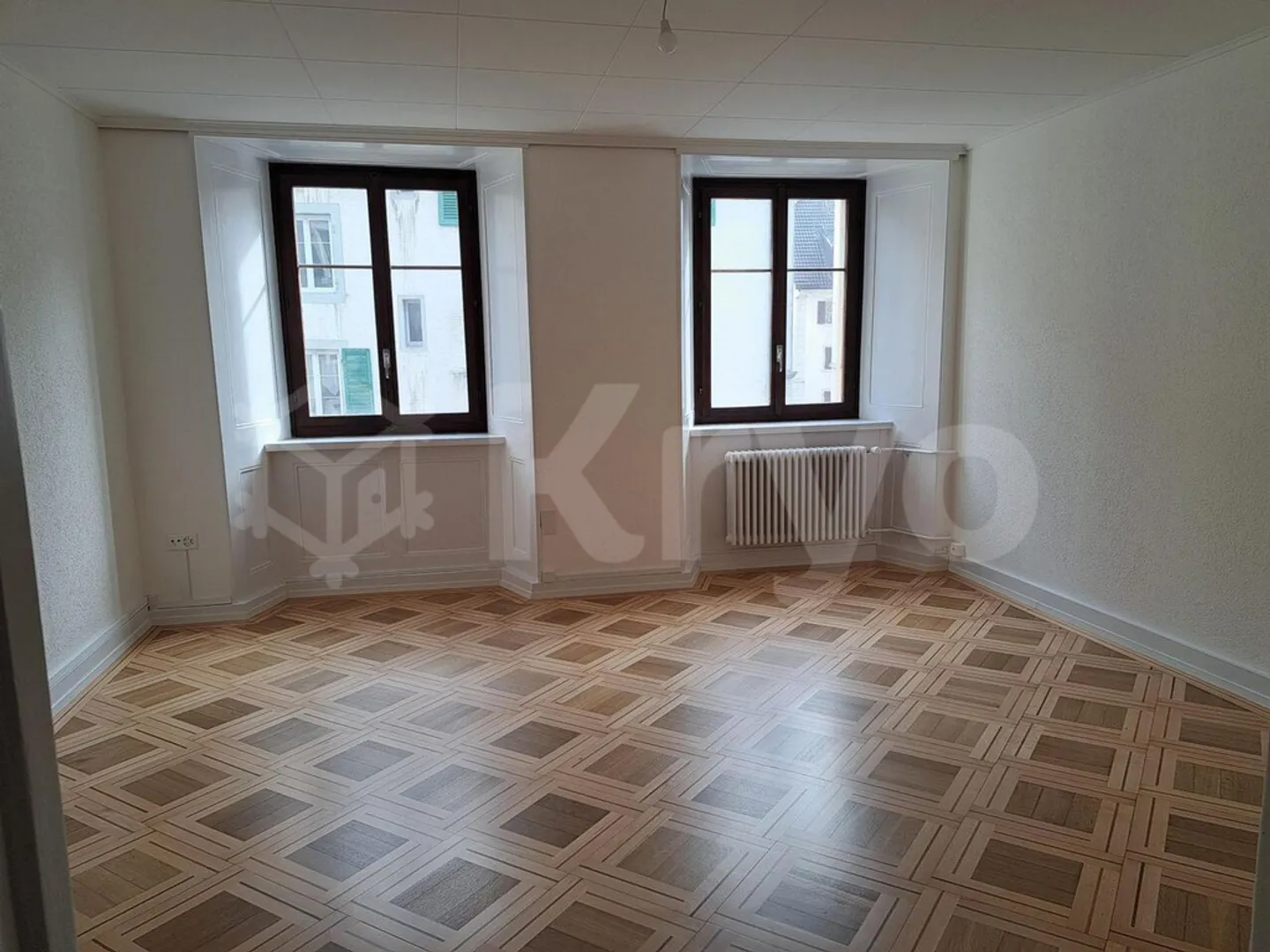 APARTMENT 3 ROOMS UPPER GROUND FLOOR 90 M2 RENOVATED - Photo 3 of 8