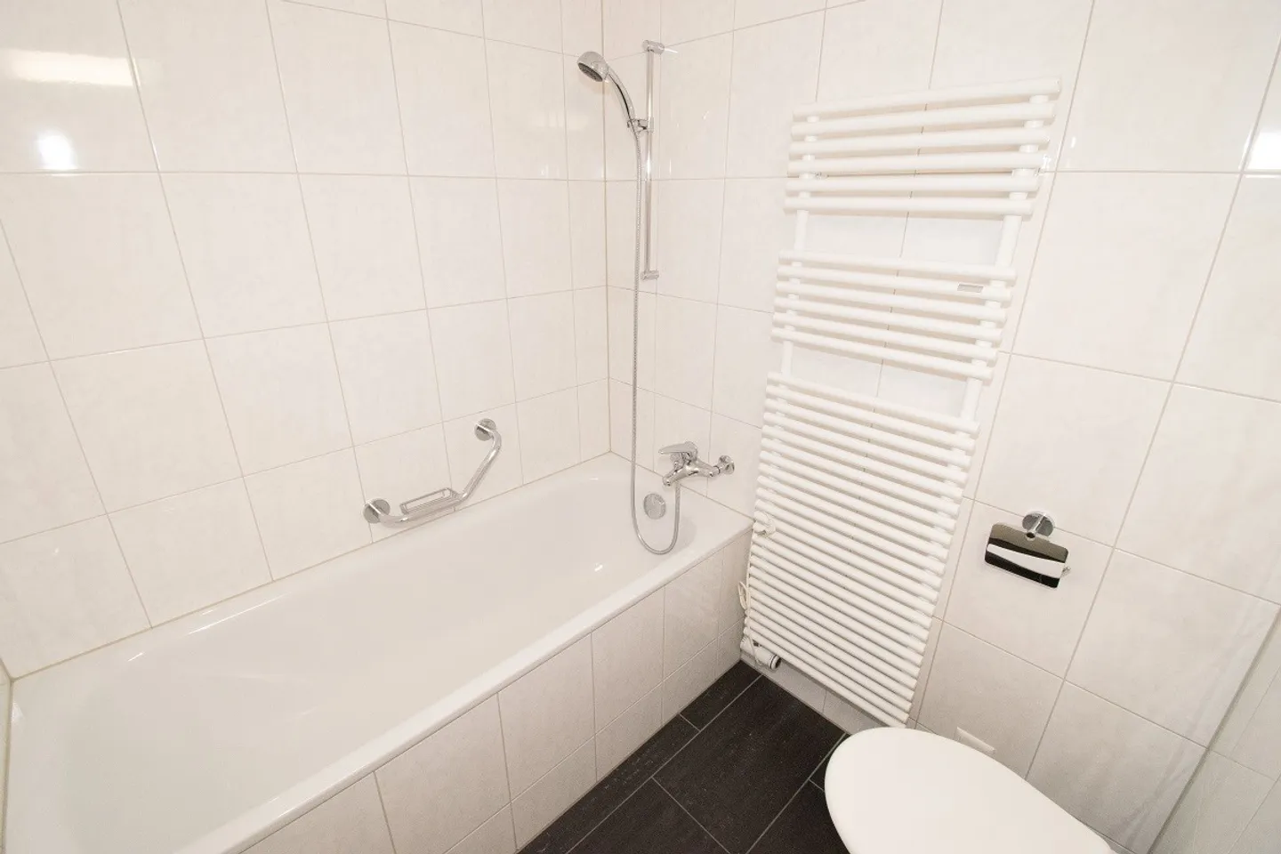 Appartamento in affitto - Foto 6 di 10