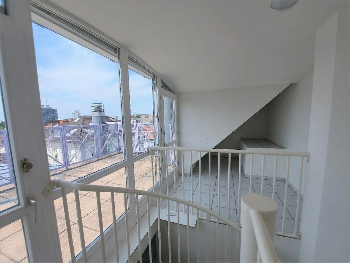Appartement en duplex de 4,5 pièces au 3ème étage (AVEC ASCENSEUR) - Photo 10 sur 13