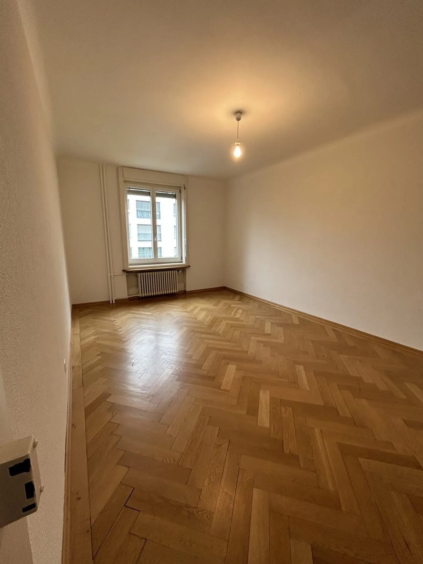 Appartamento 5.5 stanze - Foto 5 di 10