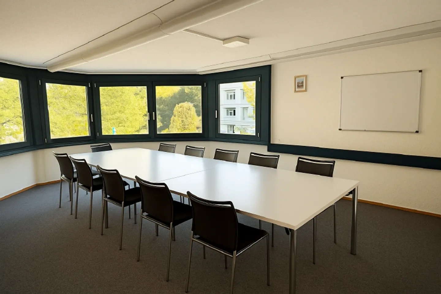 Office in the center of Lucerne including parking spaces in front of the house and directly on the bike path Freigleis - Photo 3 of 9