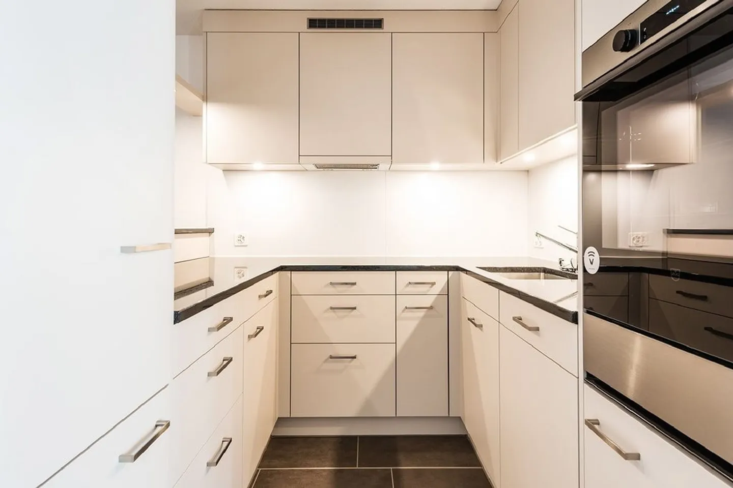 Inizio verso la propria felicità - Foto 5 di 8